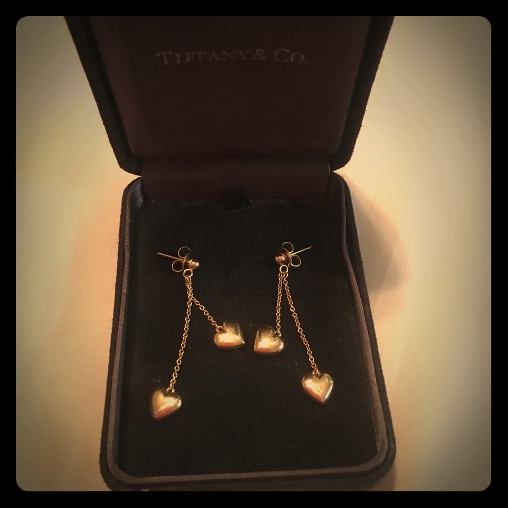 💯Authentic, rare Tiffany gold heart earrings